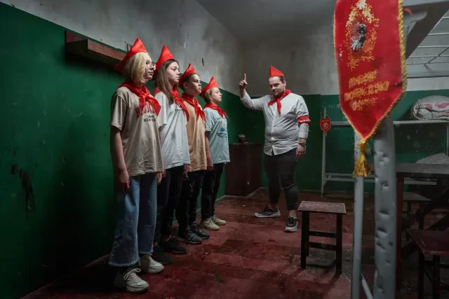Квест «Лагерь строгого режима: спиритический сеанс»